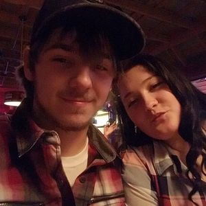 Meet your Posher, Marshall